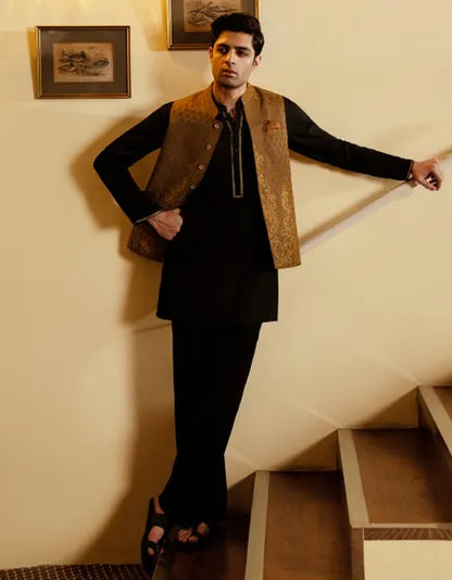BROWN FORMAL WAISTCOAT